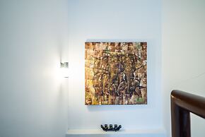 AP Grand Residence by Lofty