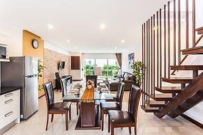 AP Grand Residence by Lofty