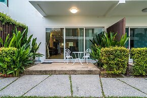 AP Grand Residence by Lofty