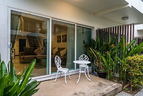 AP Grand Residence by Lofty