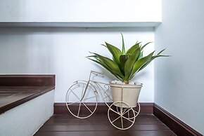 AP Grand Residence by Lofty