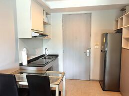 6 Avenue Surin by Lofty