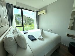 6 Avenue Surin by Lofty