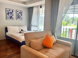 6 Avenue Surin by Lofty