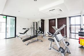 6 Avenue Surin by Lofty