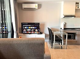 6 Avenue Surin by Lofty