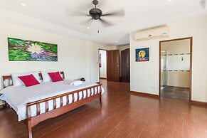 Kata Top View by Lofty