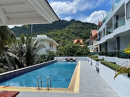 Kata Top View by Lofty