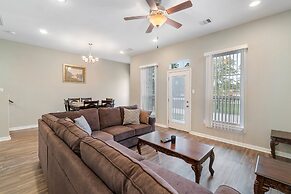 Experience a First Class Stay - 2 BDRM