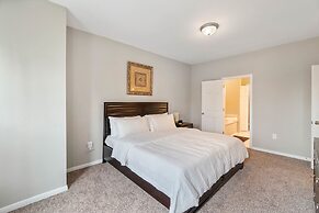 Experience a First Class Stay - 2 BDRM