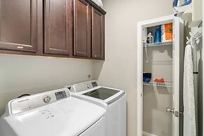 Experience a First Class Stay - 2 BDRM