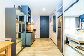 The Deck Condominium by Lofty