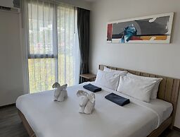 The Deck Condominium by Lofty