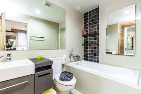 The Deck Condominium by Lofty