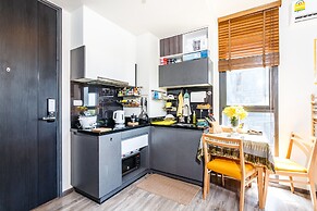 The Deck Condominium by Lofty