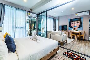 The Deck Condominium by Lofty