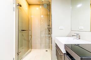 The Deck Condominium by Lofty