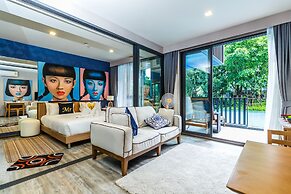 The Deck Condominium by Lofty