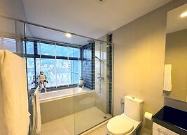 The Deck Condominium by Lofty