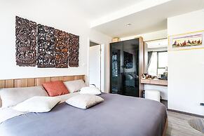 The Deck Condominium by Lofty