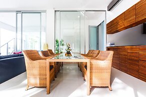 The Quarter by Lofty