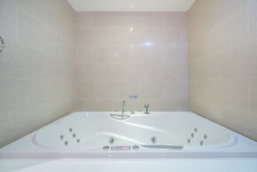 Privilege Residences by Lofty