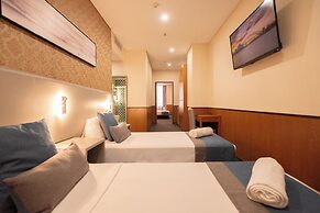 YEHS Hotel Sydney QVB