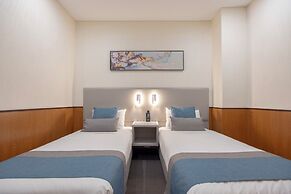 YEHS Hotel Sydney QVB