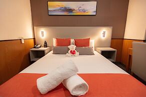 YEHS Hotel Sydney QVB