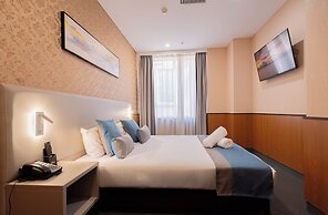 YEHS Hotel Sydney QVB