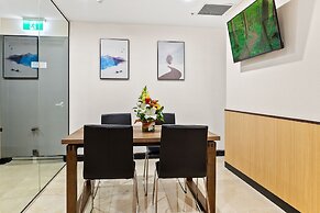 YEHS Hotel Sydney QVB