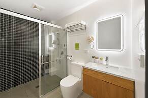 YEHS Hotel Sydney QVB