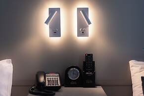 YEHS Hotel Sydney QVB