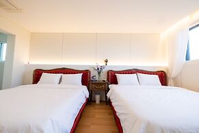 Jeju Bunker Hotel & Resort