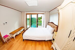 Jeju Bunker Hotel & Resort