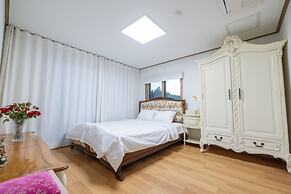 Jeju Bunker Hotel & Resort