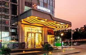 GOLDEN CENTRAL SERVICED RESIDENCE SHENZHEN (UPPER HILLS)