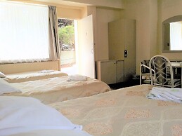 Clarendon Motel and Guesthouse