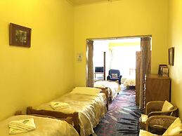 Clarendon Motel and Guesthouse