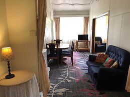 Clarendon Motel and Guesthouse