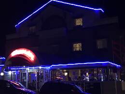 Clarendon Motel and Guesthouse