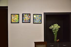 Woodpecker - 2 Bedroom Service Apartment