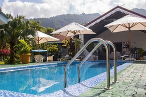 Villa Caballero Luxury Chalets