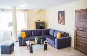 City Aparthotel