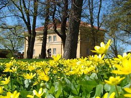Hämeenkylä Manor