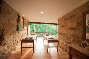 Apple Resort Retreat Spa