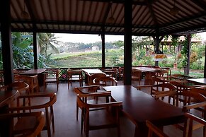 Apple Resort Retreat Spa