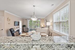 River Crossing #1224 2 Bedroom Condo by RedAwning