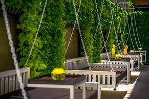 Blanc Smith Residence