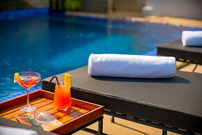 Blanc Smith Residence